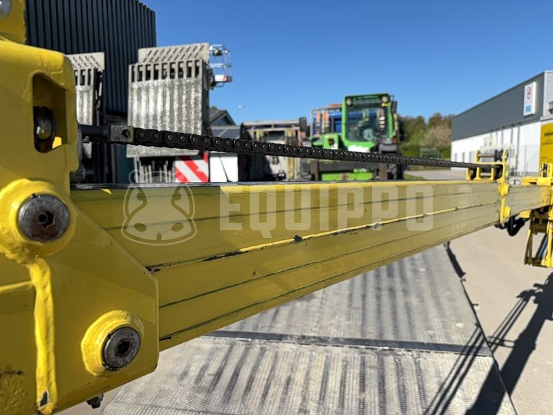2018 Hoeflon C6-48617772