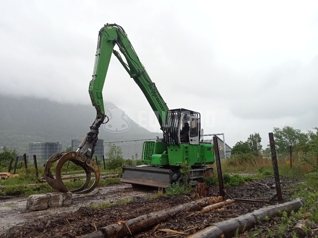 Sennebogen 730E  - - Gebrauchte  Umschlagbagger