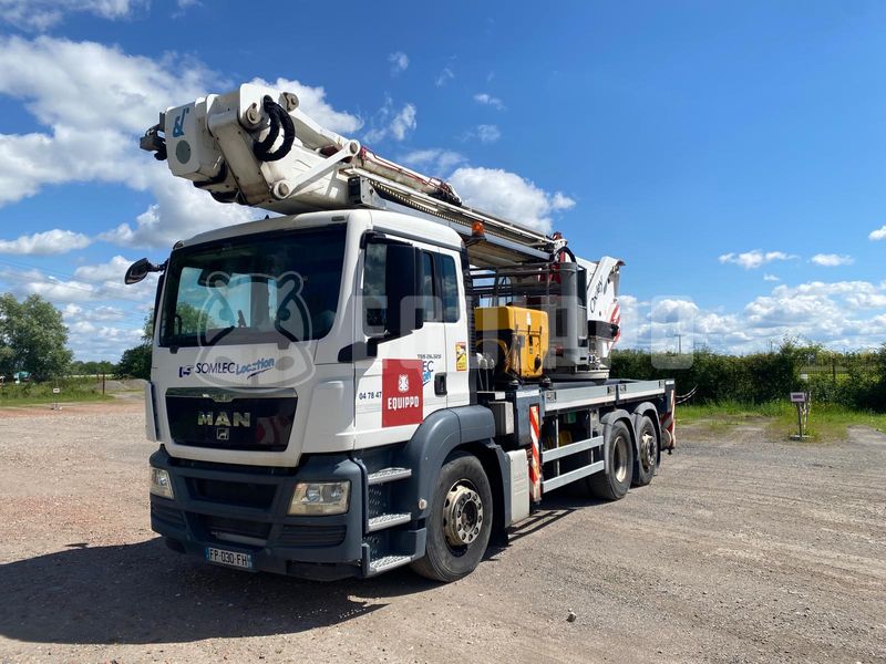 MAN TGS 26.320 6x2-2 BL mit Oil Steel Eagle 3526 (35m) - - Gebrauchte  LKW-montierte Hubarbeitsbühne