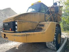 Caterpillar 740  - - Dúmper Usada