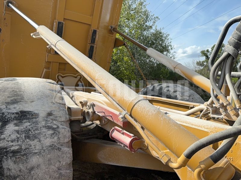 2004 Caterpillar 740-48011805