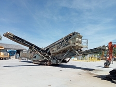 Powerscreen Turbo Chieftain 1800 - - Gebrauchte Siebanlage