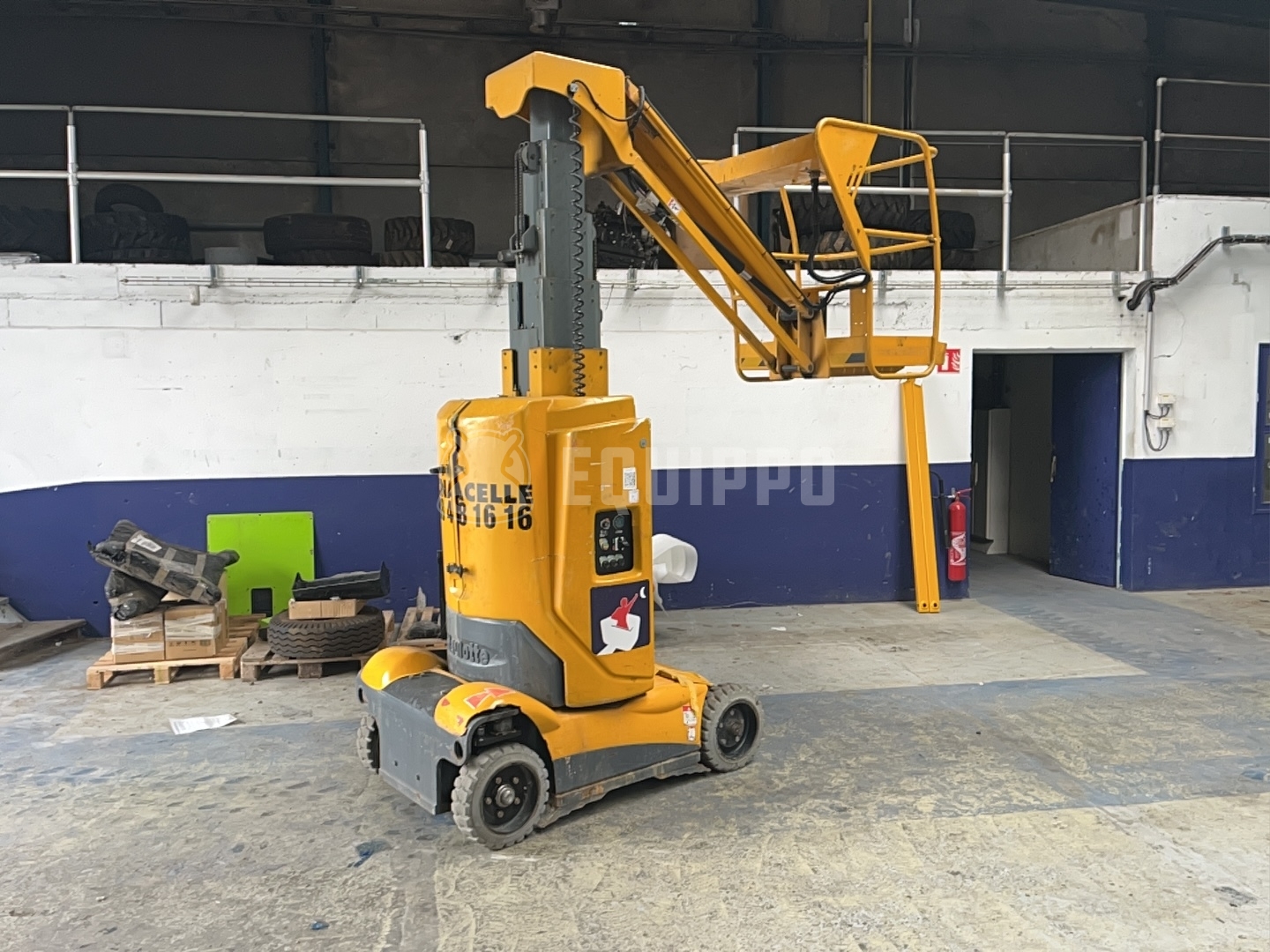 Haulotte Star 10 - - Used Vertical Mast Lift