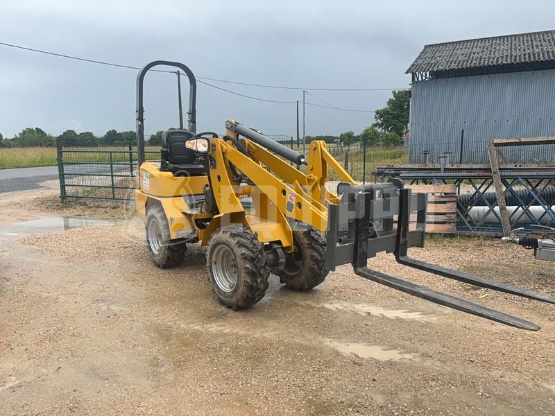 Wheel Loader 180  - - Używany Ładowarka kołowa