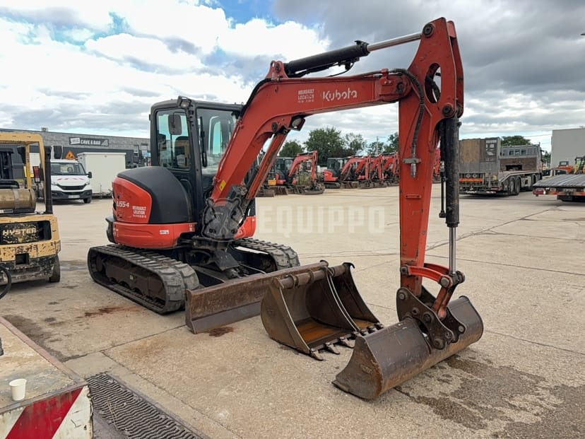 Foto van de Kubota U55-4