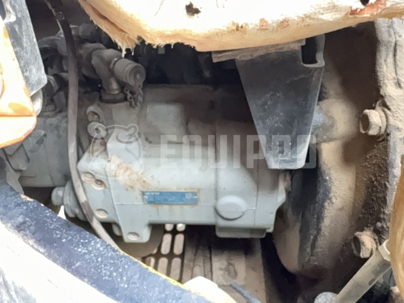 2011 KUBOTA U55-4-48551296
