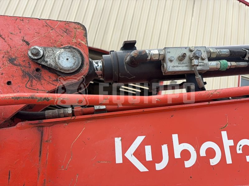 2011 KUBOTA U55-4-48551299