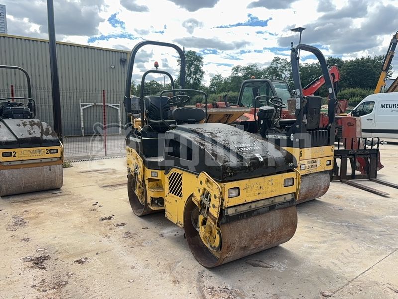 Bomag BW 100 AD-4 - - Rodillo Tándem Usada