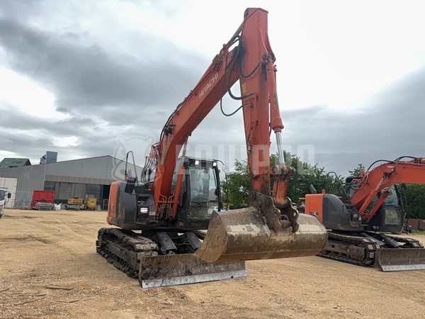 Imagen del Hitachi ZX135US-5B