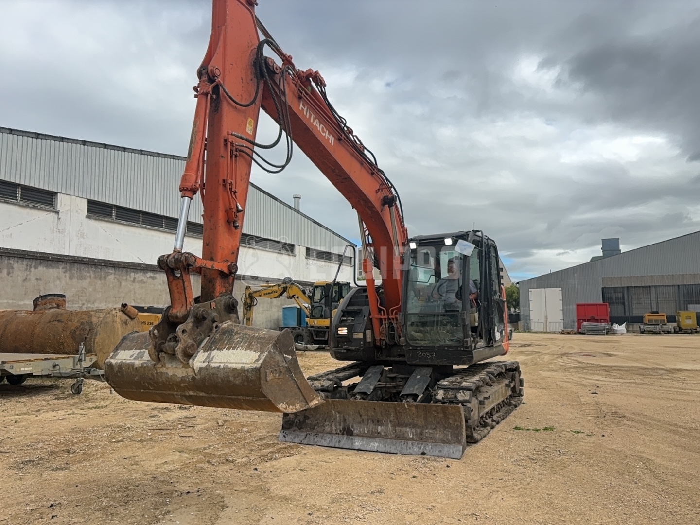 Hitachi ZX135US-5B - - Used Tracked Excavator