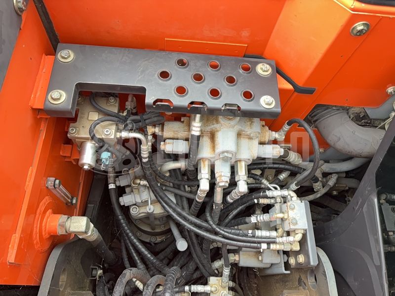 2014 Hitachi ZX135US-5B-48265298