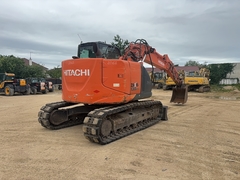 Hitachi ZX135US-5B - - Excavadora de cadenas Usada