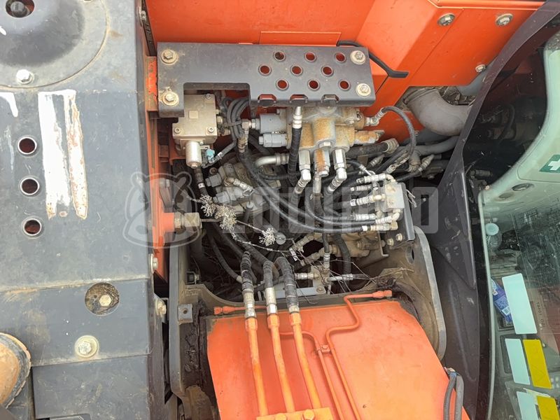 2014 Hitachi ZX135US-5B-48265564