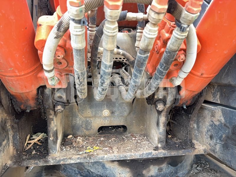 2014 Hitachi ZX135US-5B-48265572
