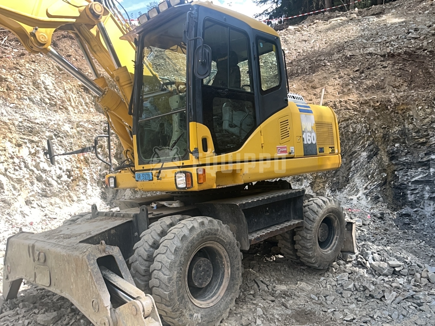 Komatsu PW160-7E0 - - Used Wheeled Excavator