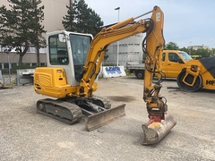 Picture of the Takeuchi Tb 228