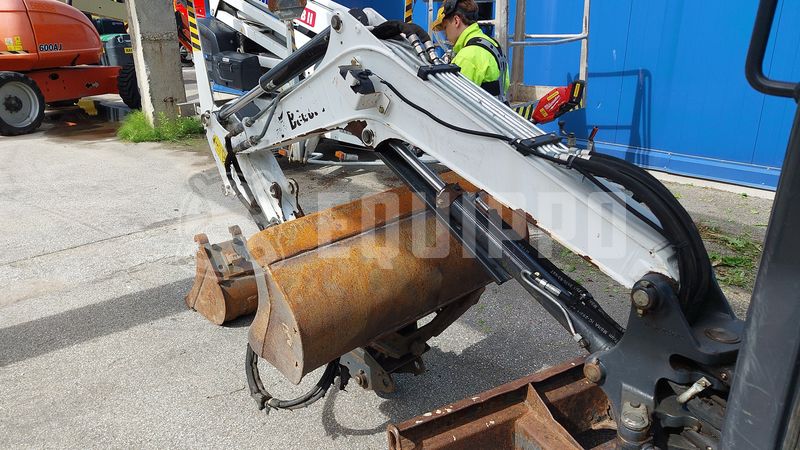 2018 BOBCAT E25-48792302