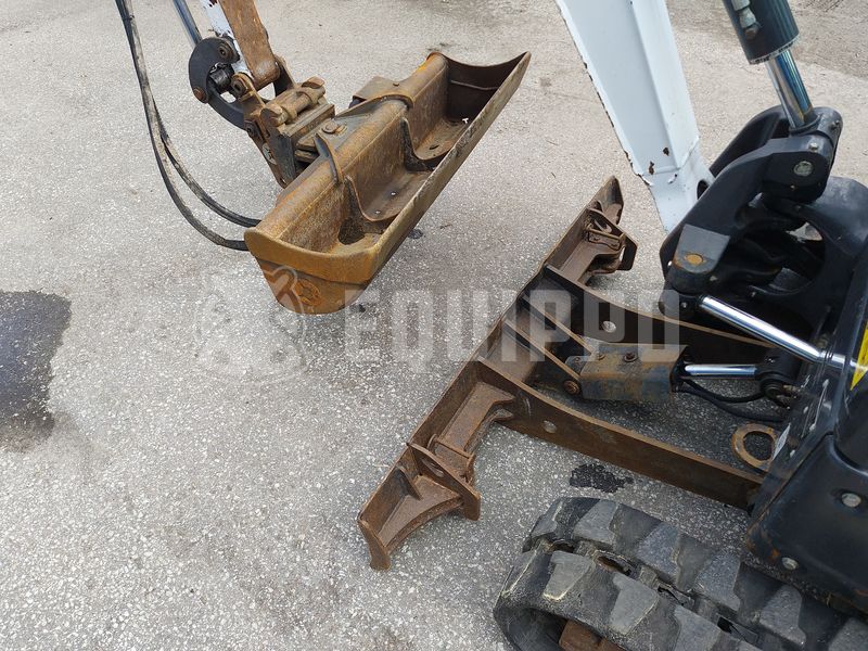 2017 BOBCAT E19-48792144