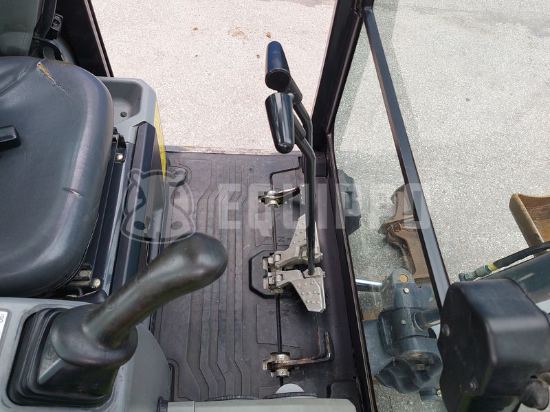 2017 BOBCAT E19-48791917