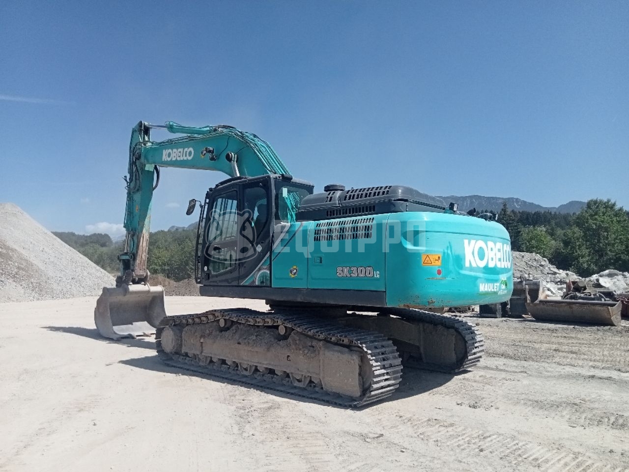 Kobelco SK300LC-10  - - Pelle sur chenilles d’Occasion