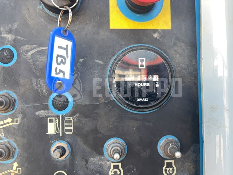 2008 جيني S-85-48809471