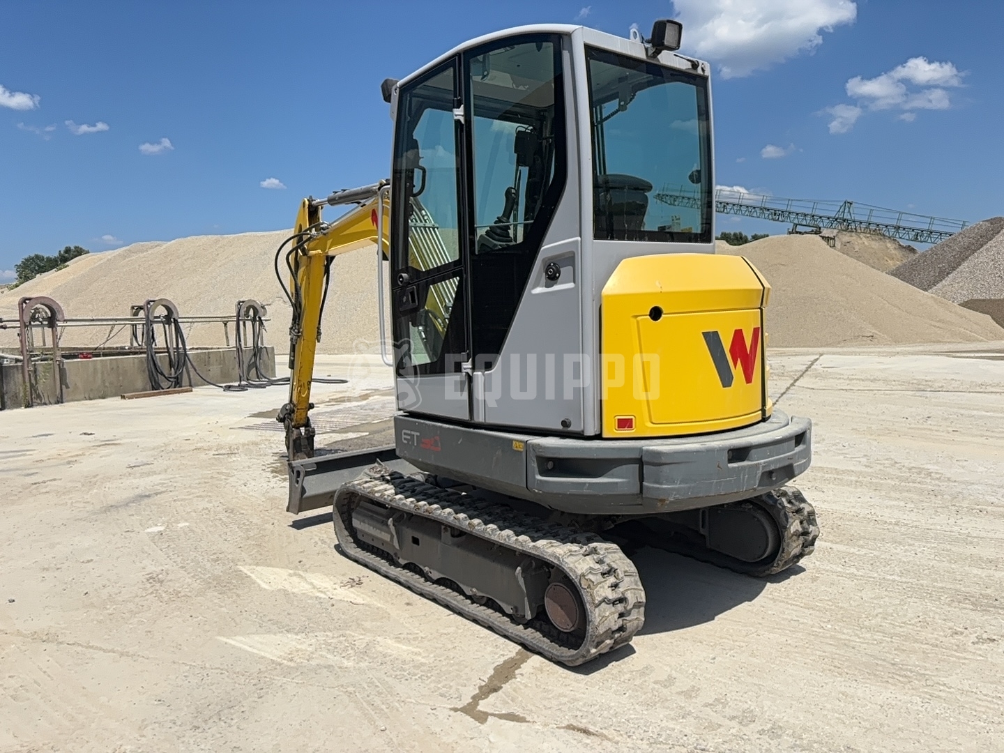 Wacker Neuson ET35 con 3 cazos de excavadora - - Mini Excavadora Usada