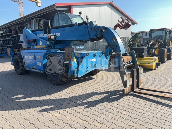 Foto van de Genie GTH 4018 SR