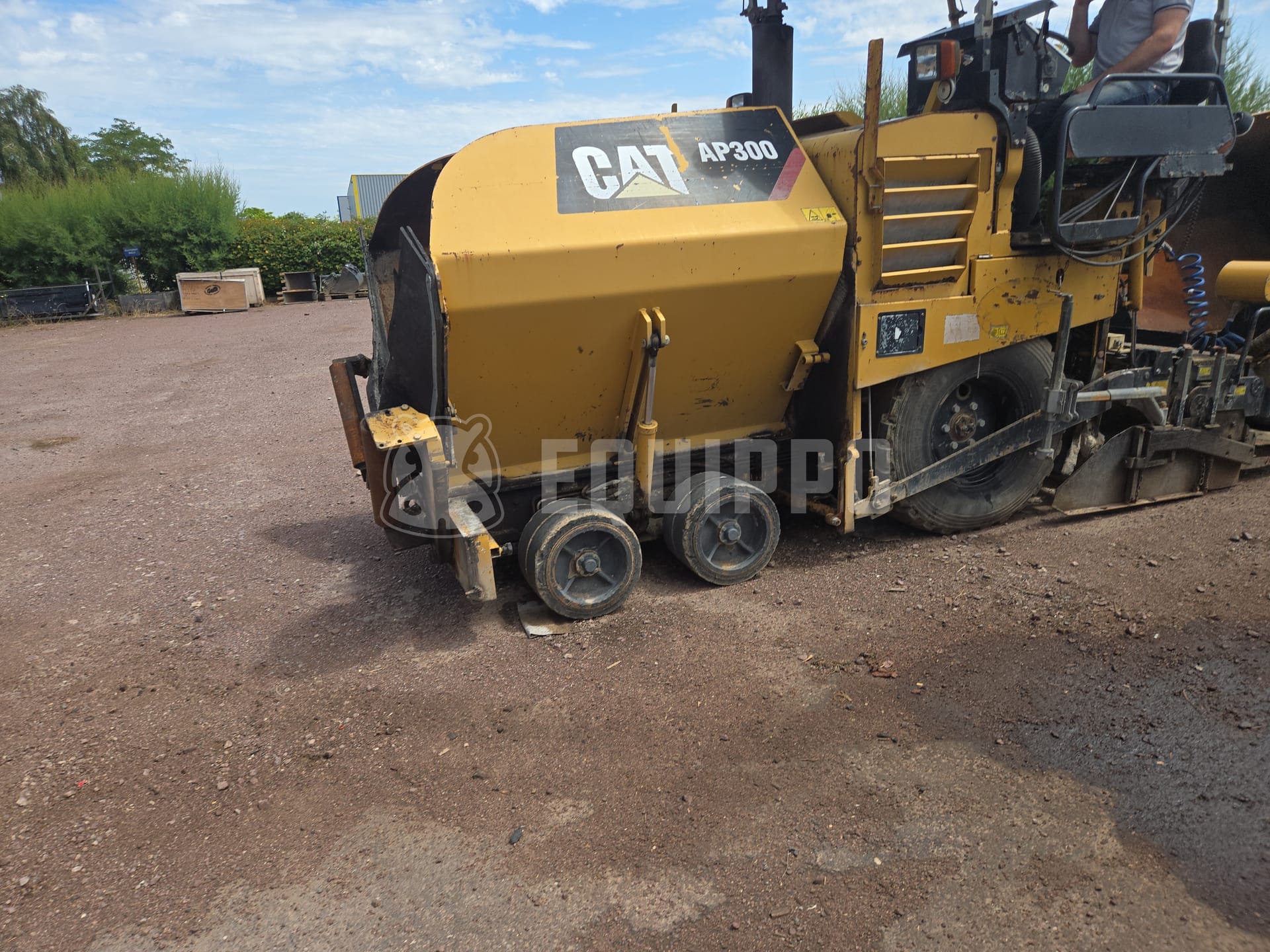 Caterpillar AP300  - - Finisseur d’Occasion