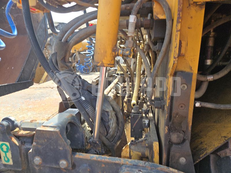 2008 كاتربيلر AP300-48505458