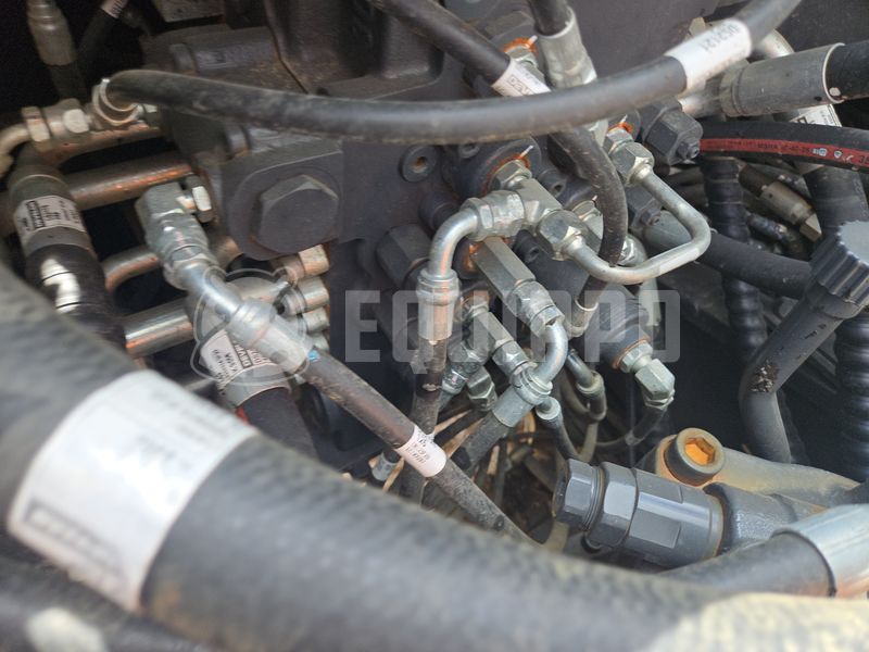 2023 Doosan DX225LC-5-48789045