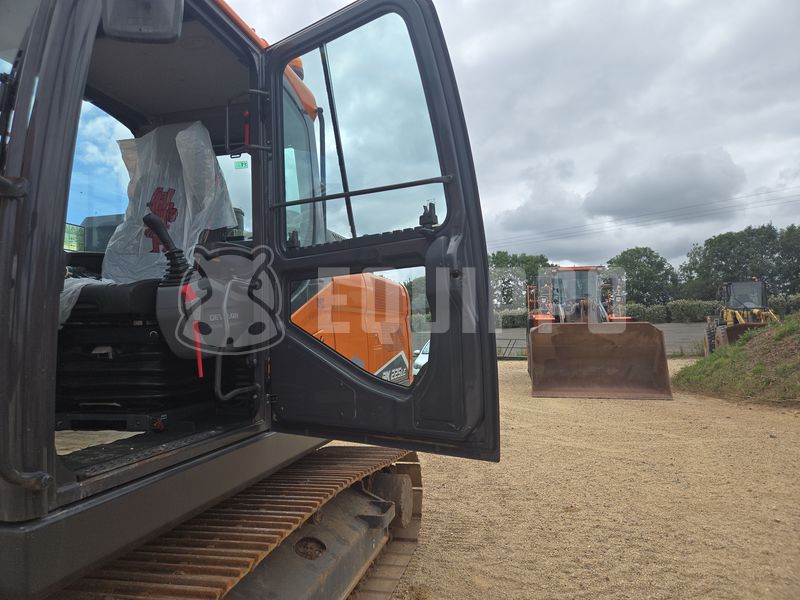 2023 Doosan DX225LC-5-48788959
