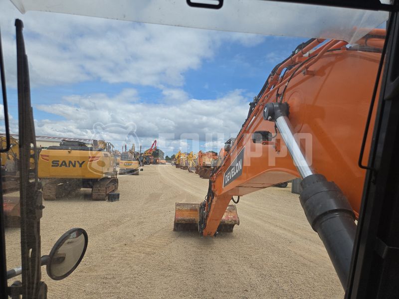 2023 Doosan DX225LC-5-48788976