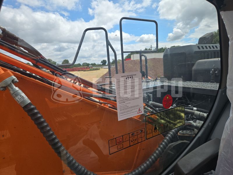 2023 Doosan DX225LC-5-48788978