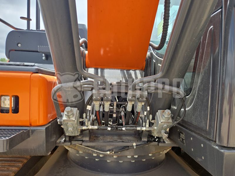 2023 Doosan DX225LC-5-48789056