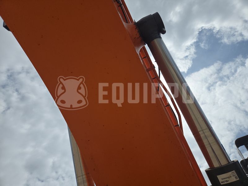 2023 Doosan DX225LC-5-48789057