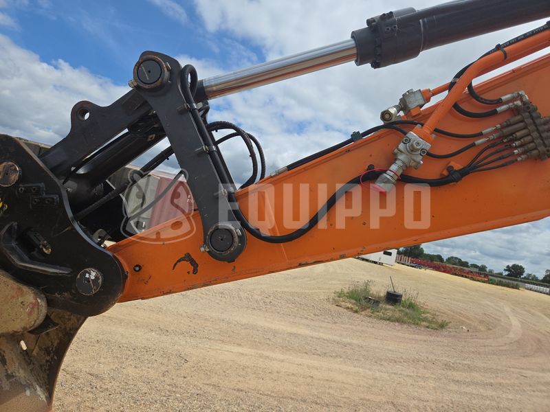 2023 Doosan DX225LC-5-48789029