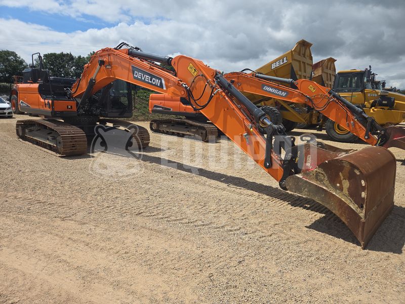 2023 Doosan DX225LC-5-48788942