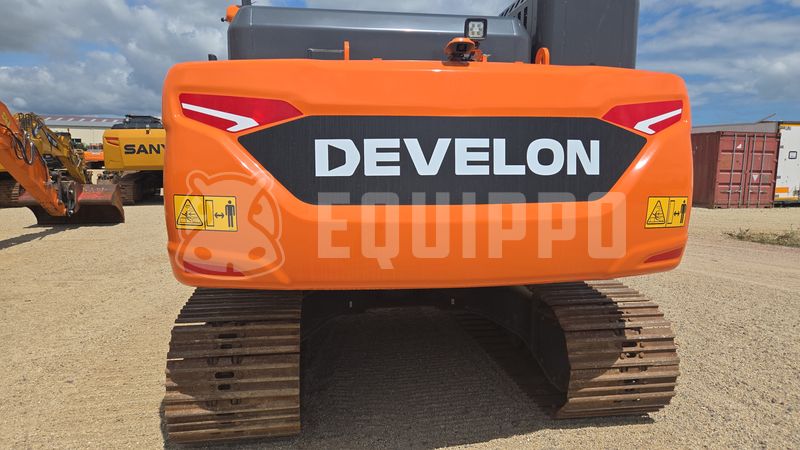 2023 Doosan DX225LC-5-48789033