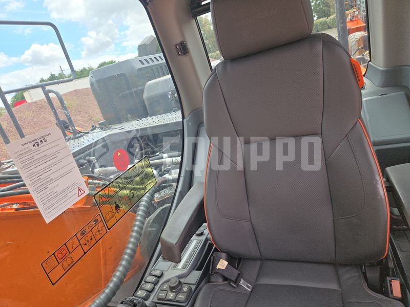 2023 Doosan DX225LC-5-48788969