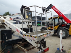 Isoli PNT205NH op NISSAN CABSTAR NT400 - - Gebruikte Hoogwerker op vrachtwagen