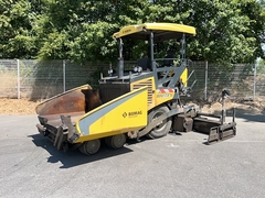 Bomag bf 300 p - Left Front - Gebrauchte Asphaltfertiger