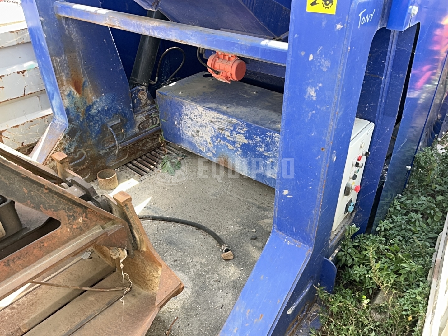 LMT TBR08-V3 - - Used Small Equipment