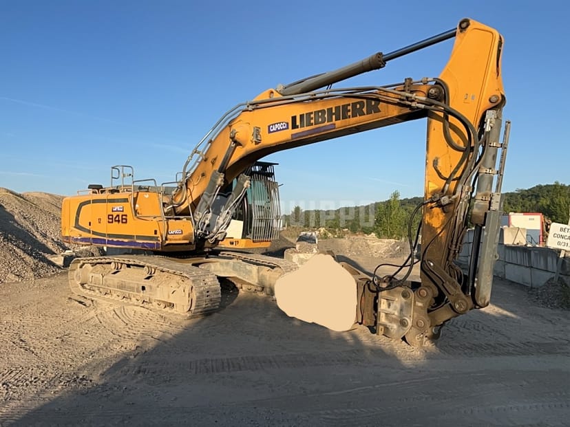 Photo de la Liebherr R946 LC