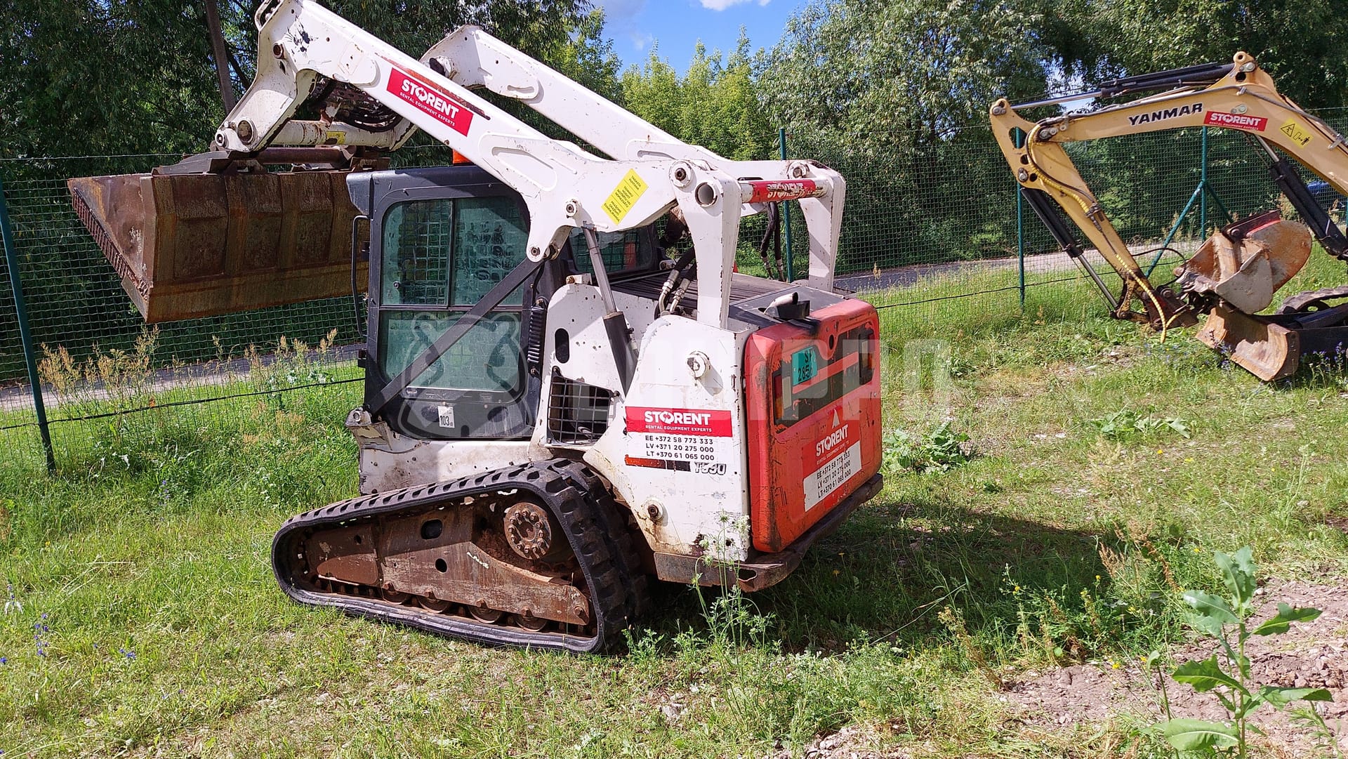 Bobcat T590 - - Used Tracked Loader