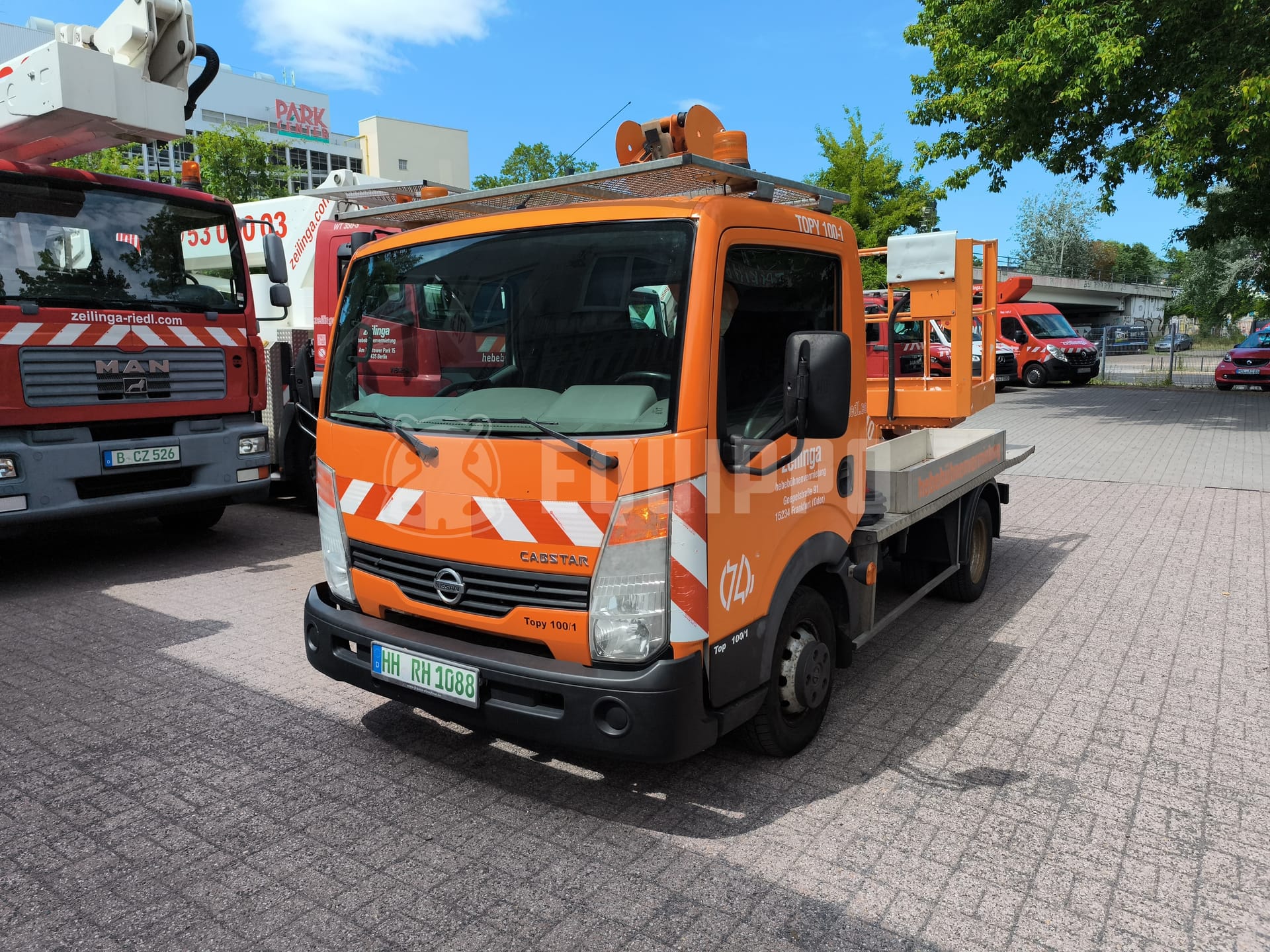 Nissan Cabstar France Elevateur Topy 100-1 - - Used Truck-Mounted Boom Lift
