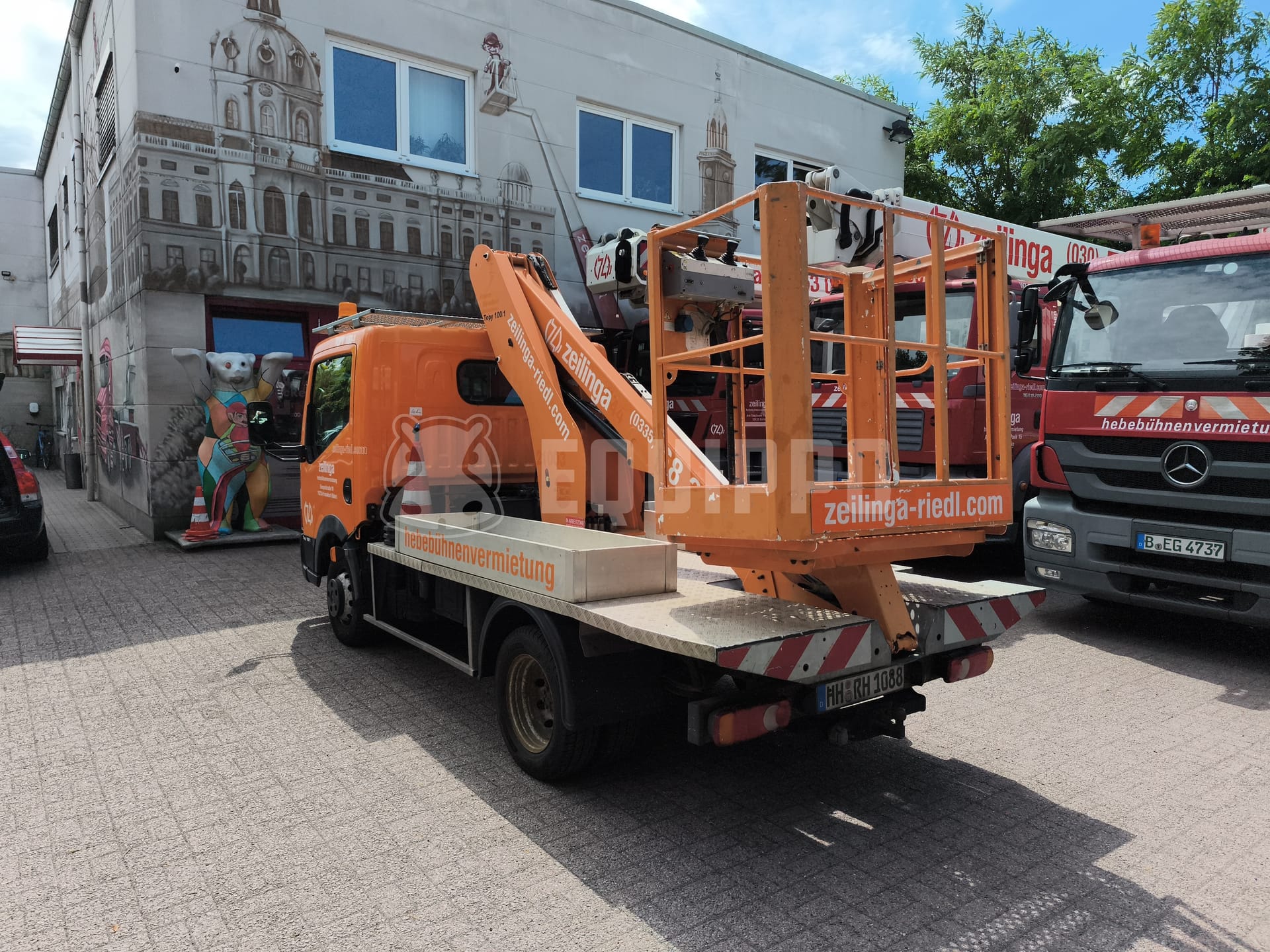 Nissan Cabstar France Elevateur Topy 100-1 - - Used Truck-Mounted Boom Lift