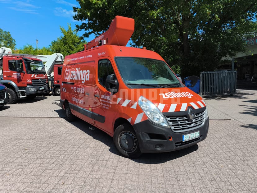 Picture of the Renault Master France Elevateur 142TPFi