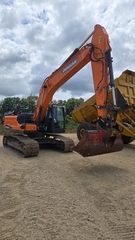 Doosan DX225LC-5 - Avant droit - Pelle sur chenilles d’Occasion