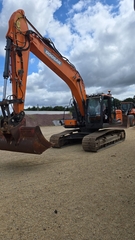 Doosan DX225LC-5 - Left Front - Excavadora de cadenas Usada