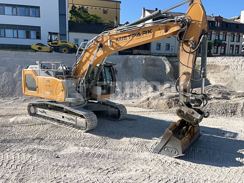 Liebherr R 930 NLC  - - Gebruikte Rupsgraafmachine